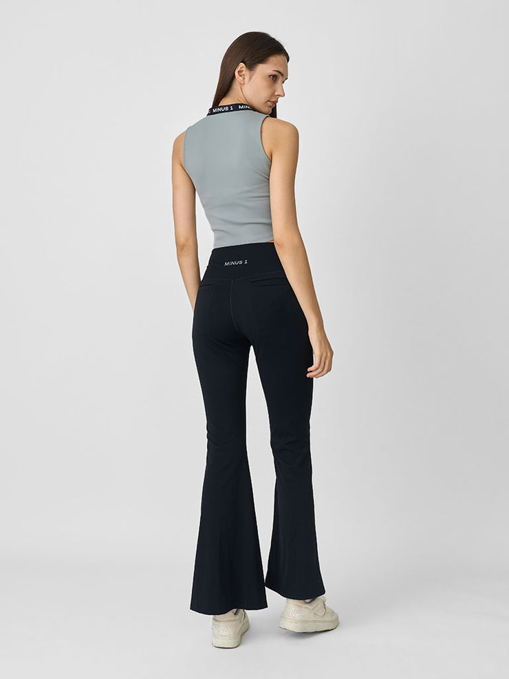 SPLIT FLARED LEGGING