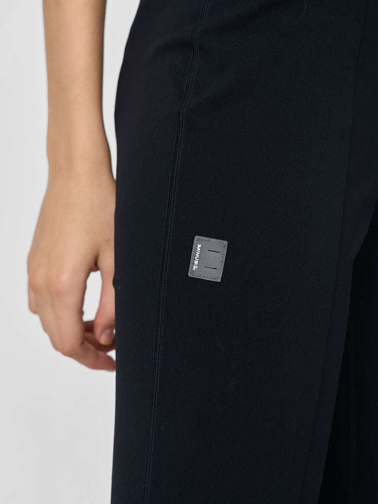 SPLIT FLARED LEGGING